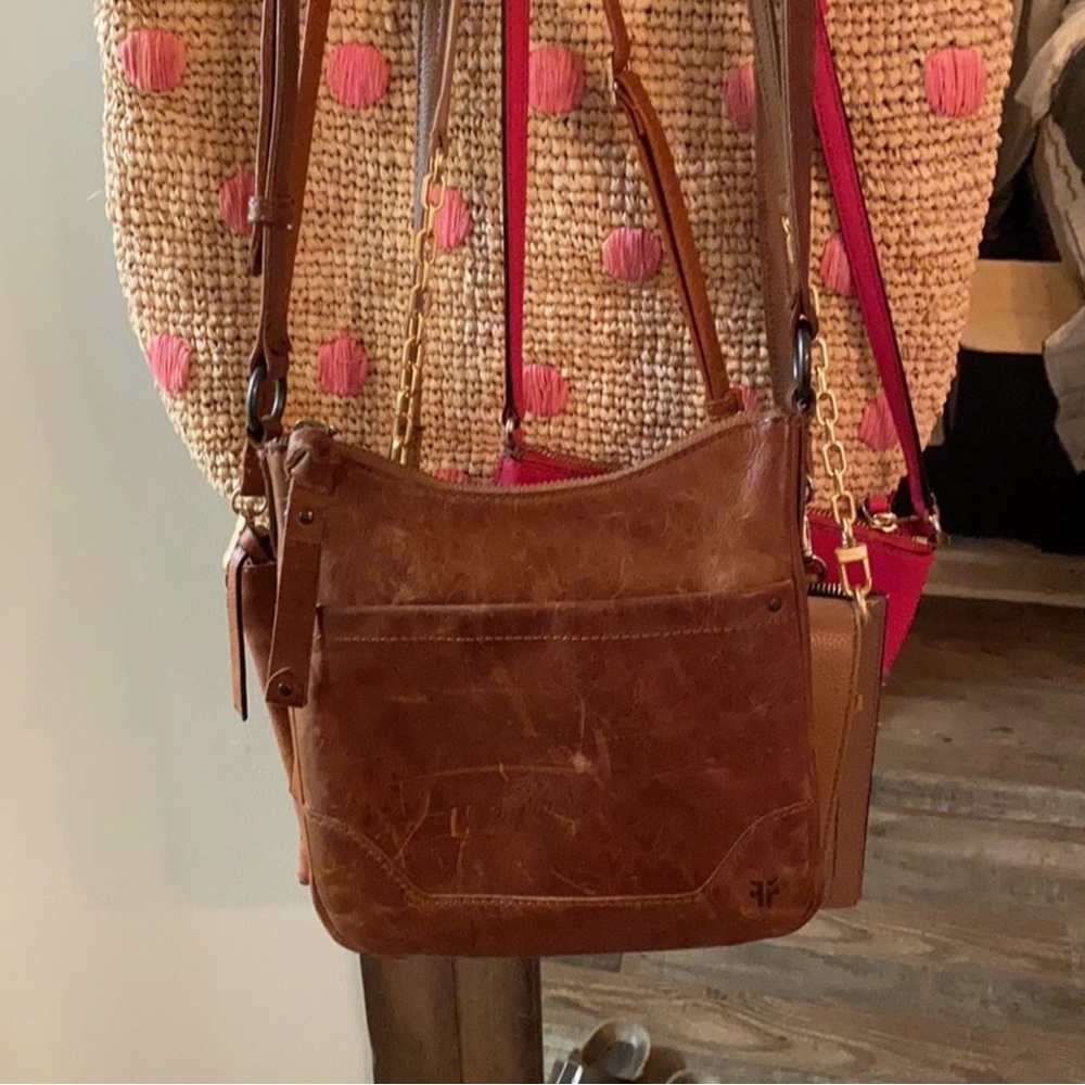 FRYE AND CO. Rich Brown Leather Crossbody Bag